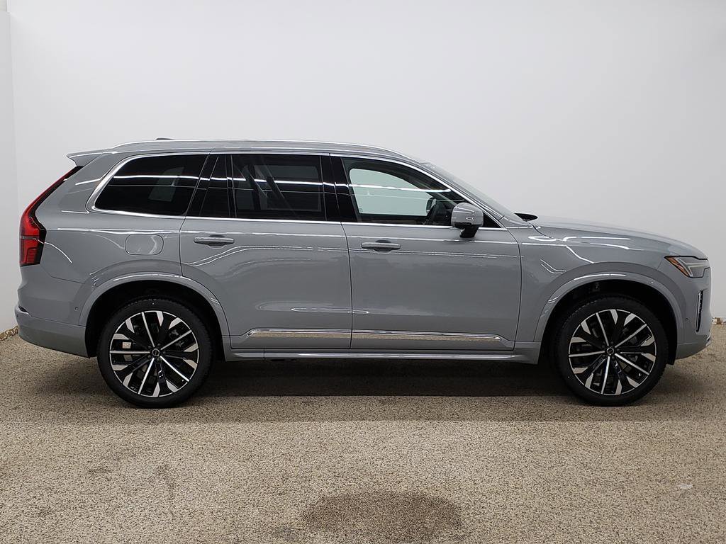 New 2026 Volvo XC90 B6 Plus w/ Protection Package Premier AWD/4WD image 2