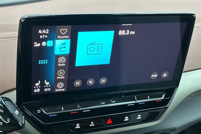 Used 2023 Volkswagen ID.4 Pro image 21