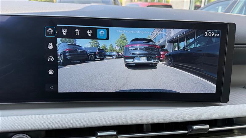 Used 2025 Hyundai Tucson Limited FWD image 35