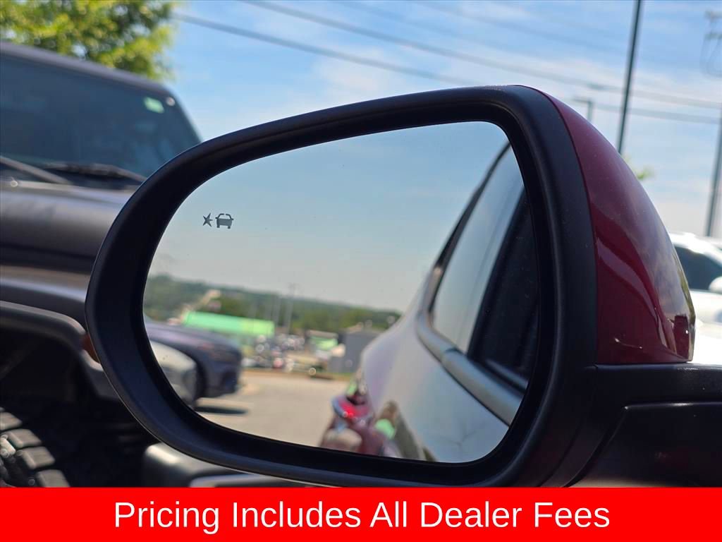 Used 2025 Buick Encore GX Avenir w/ Avenir Technology Package AWD/4WD image 24