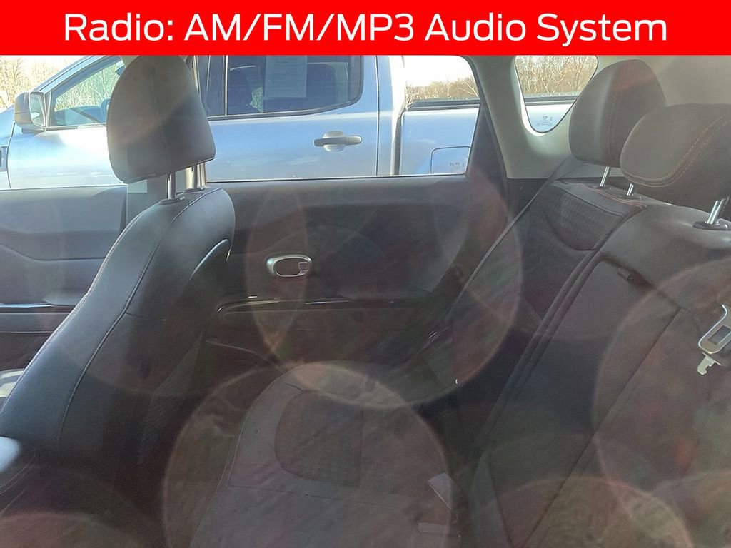 Used 2018 Kia Soul ! image 7