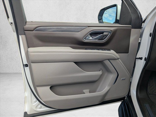 Used 2023 GMC Yukon SLT w/ SLT Premium Package AWD/4WD image 23