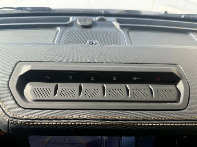 Used 2024 Ford Bronco Badlands image 13