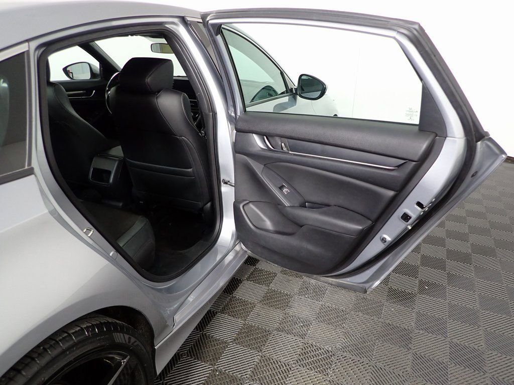 Used 2020 Honda Accord Sport image 28