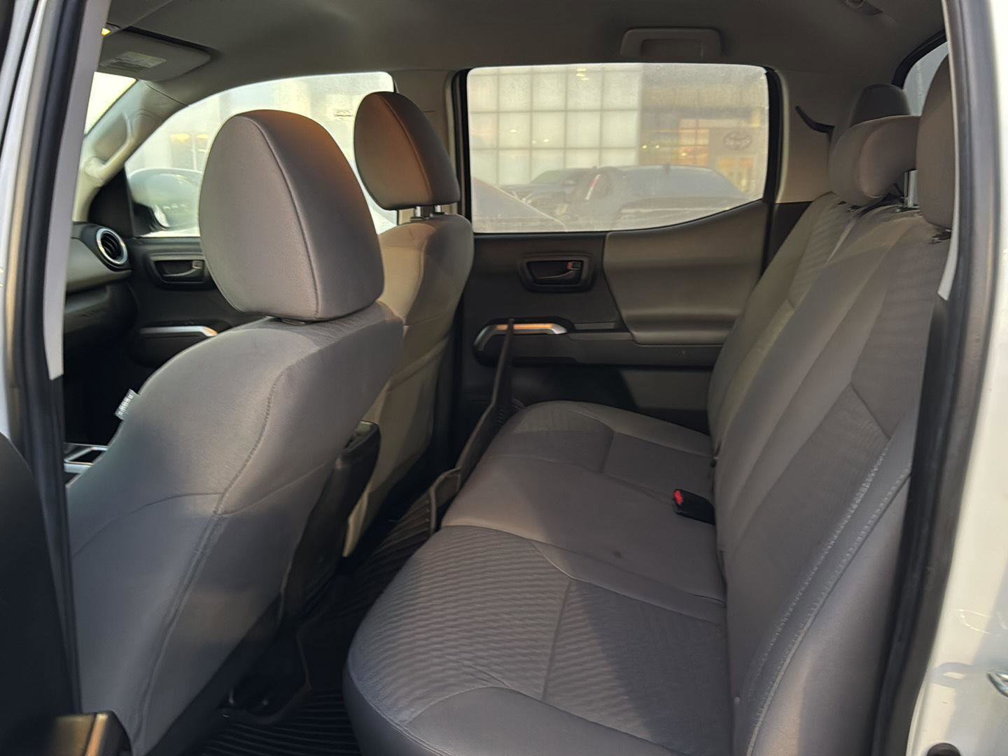 Certified 2022 Toyota Tacoma SR5 image 9