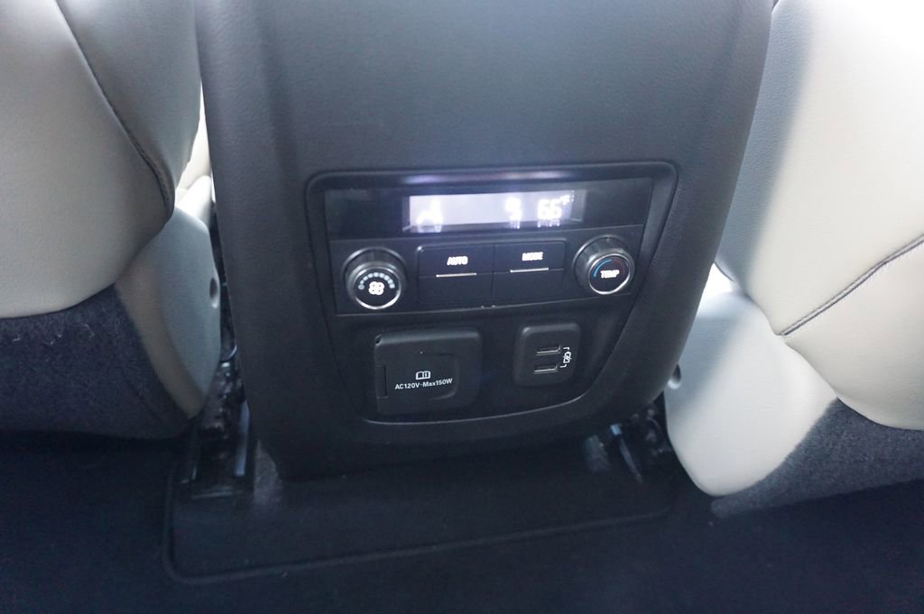Used 2018 Buick Enclave Essence FWD image 15