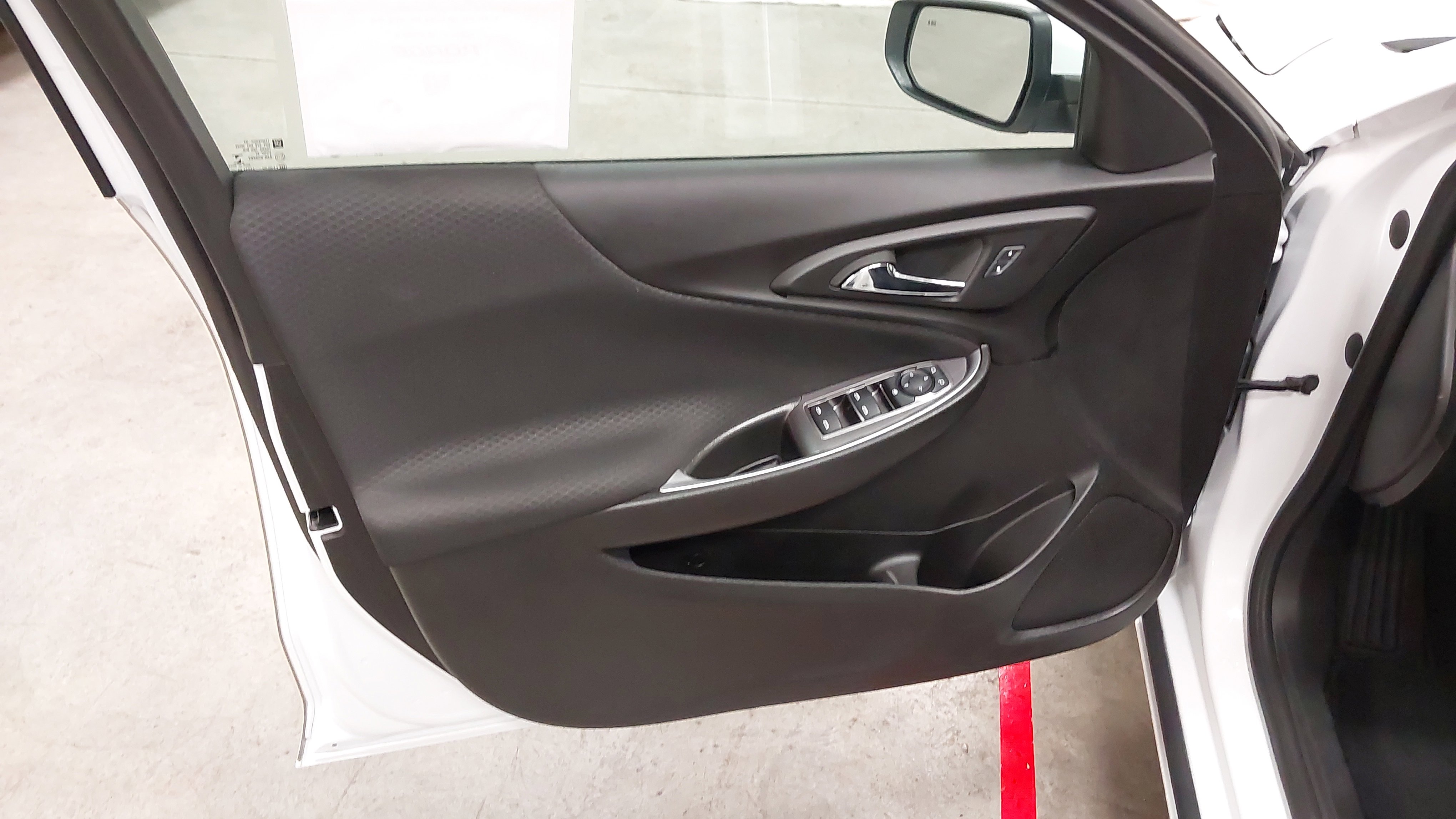 Used 2023 Chevrolet Malibu LS w/ Driver Confidence Package image 24