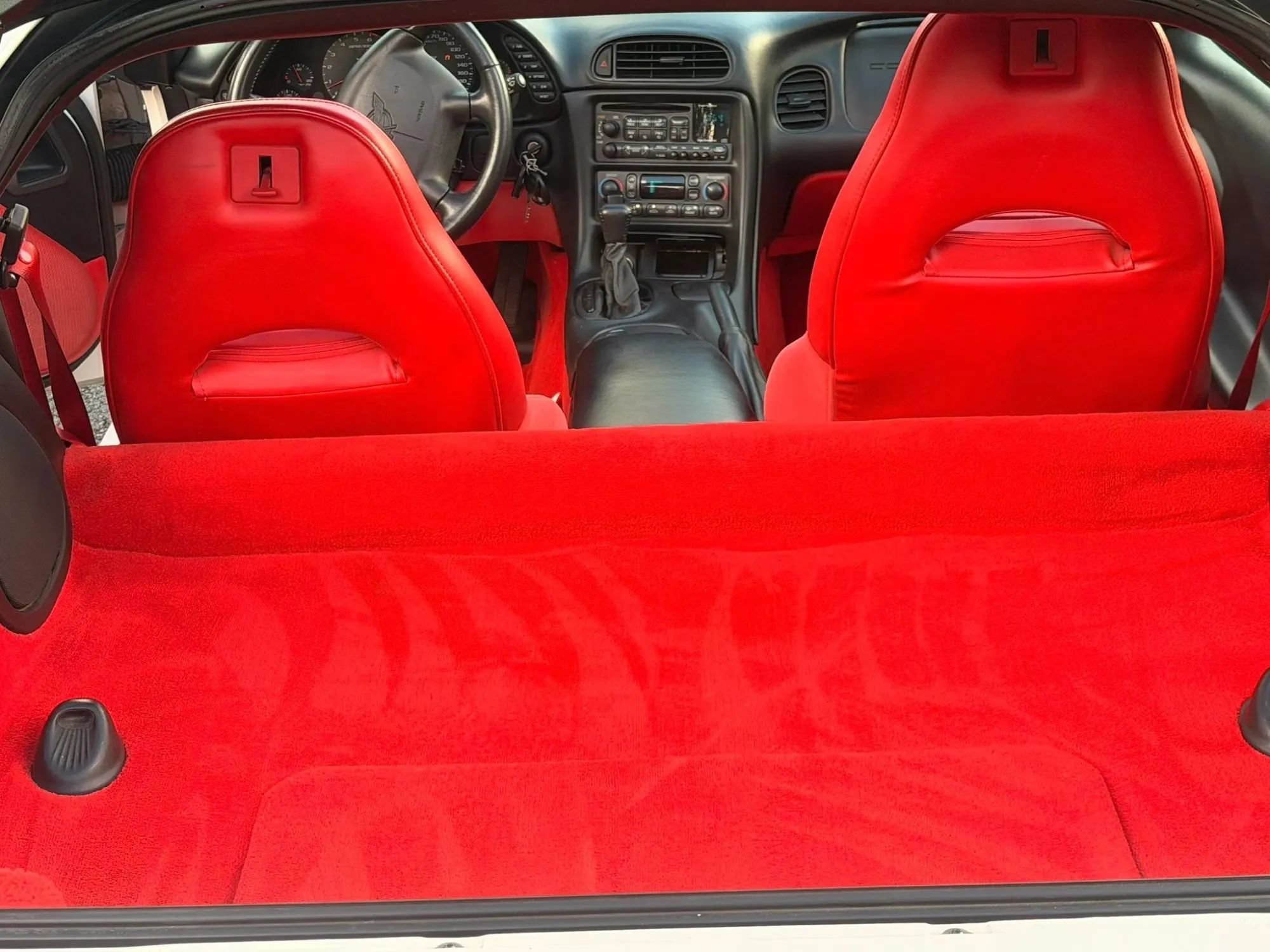 Used 2002 Chevrolet Corvette Coupe w/ Preferred Equipment Group2 RWD image 19