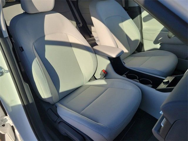 New 2025 Hyundai Kona SEL image 15