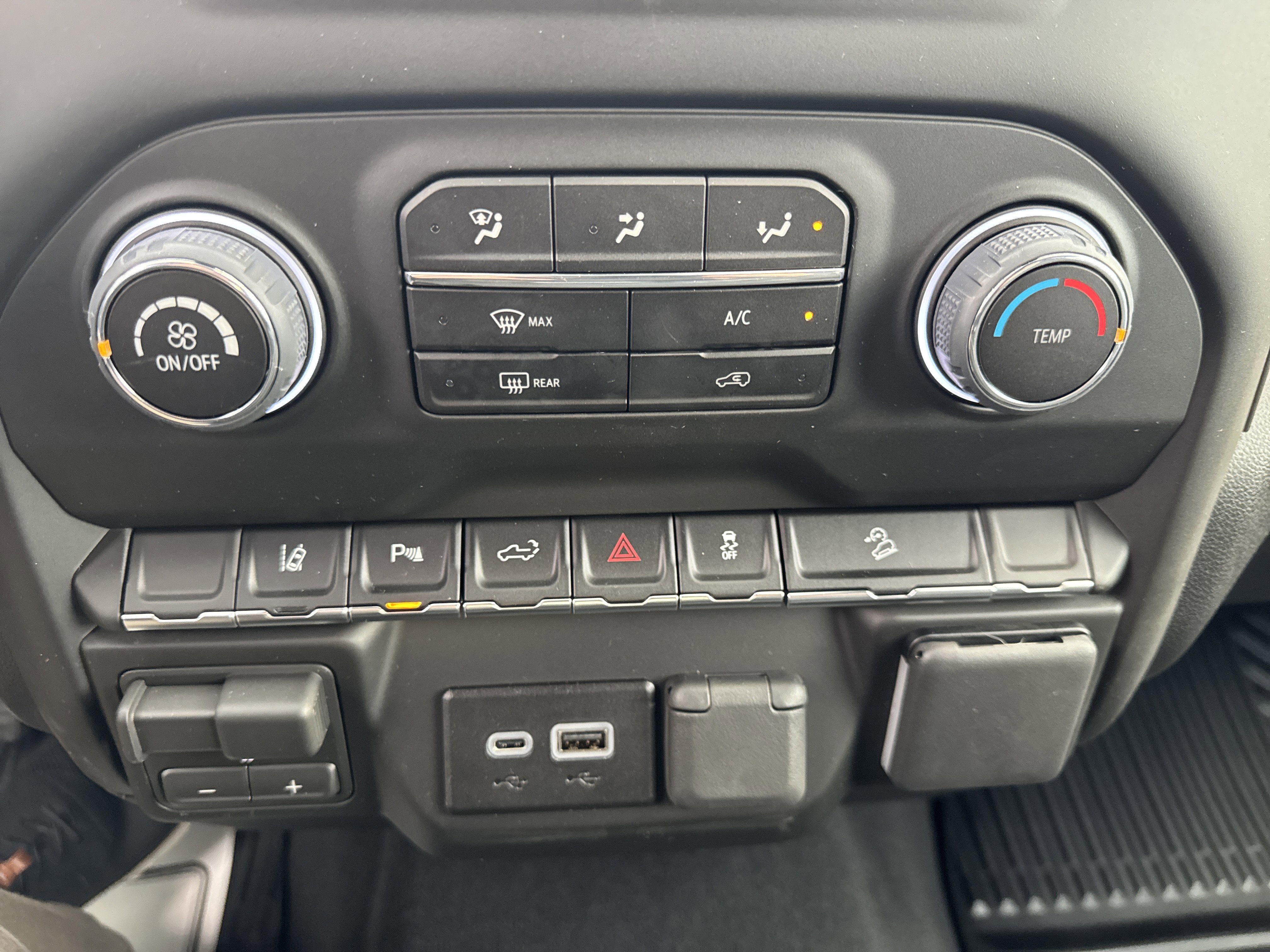 New 2026 Chevrolet Silverado 2500 Custom w/ Custom Value Package image 27