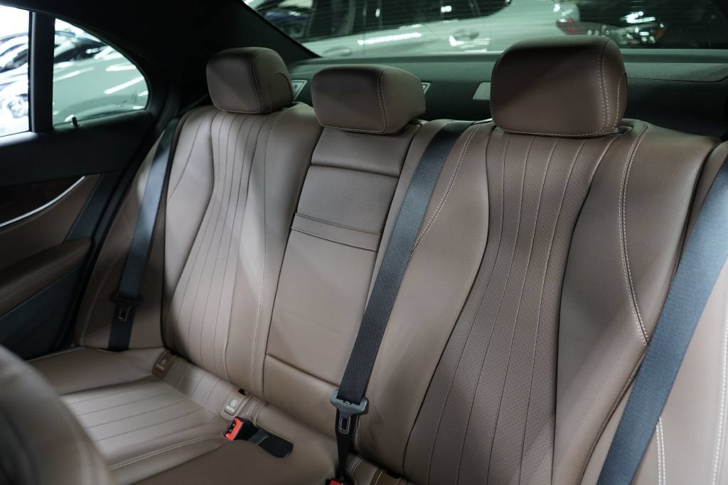 Used 2020 Mercedes-Benz E 450 4MATIC Sedan image 18