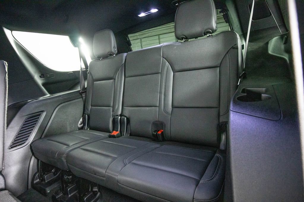Used 2025 Chevrolet Tahoe LT AWD/4WD image 11