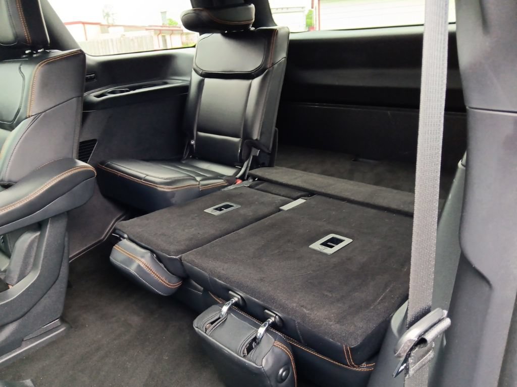 Used 2025 Ford Expedition Tremor AWD/4WD image 33