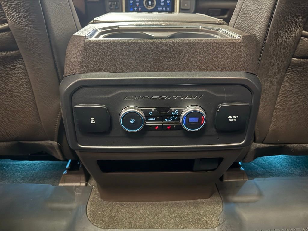 Used 2024 Ford Expedition Max King Ranch AWD/4WD image 18