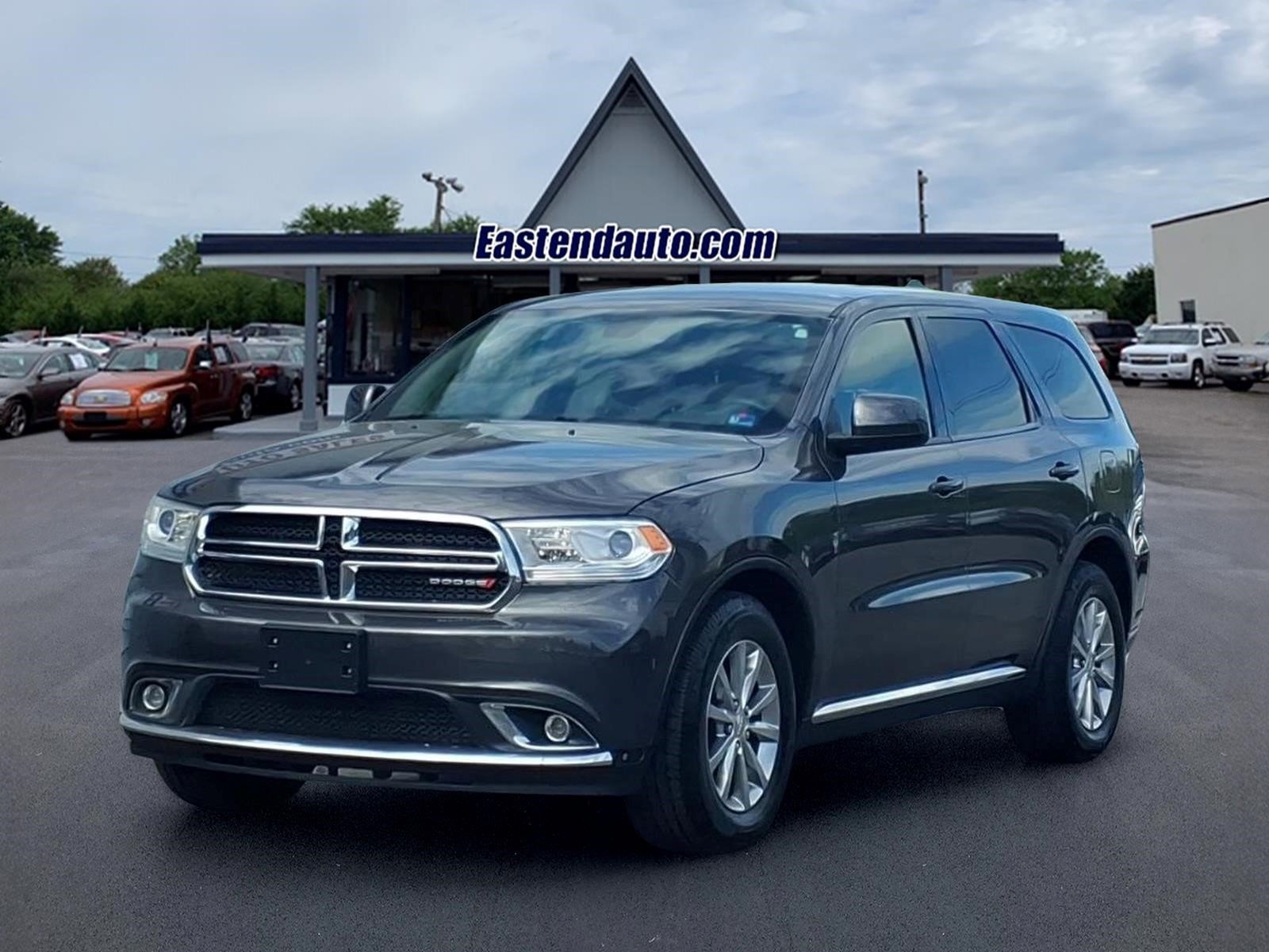 Used 2017 Dodge Durango SXT w/ 3rd Row Seating Group image 1