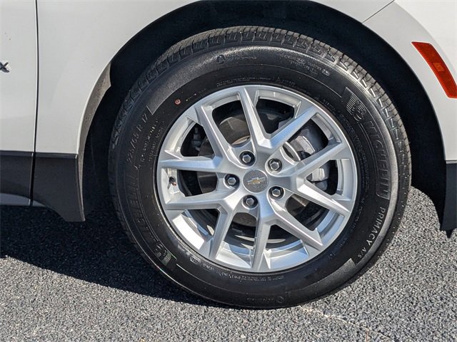 Certified 2024 Chevrolet Equinox LT w/ LPO, Floor Liner Package image 12