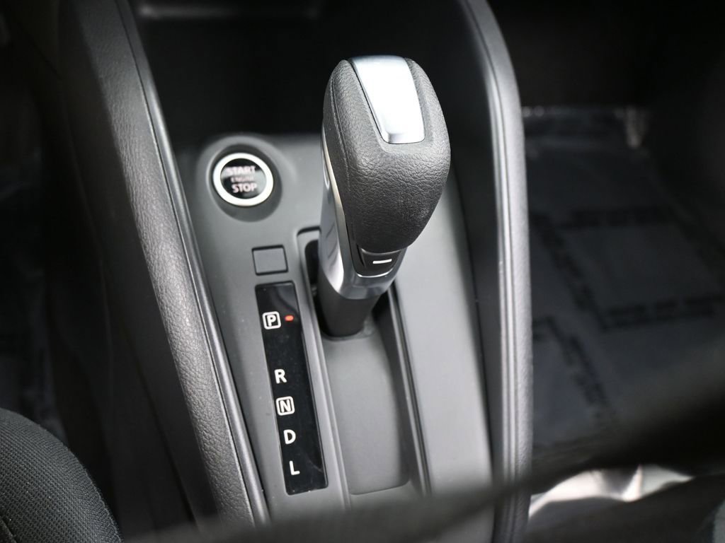 Used 2025 Nissan Kicks Play S image 21