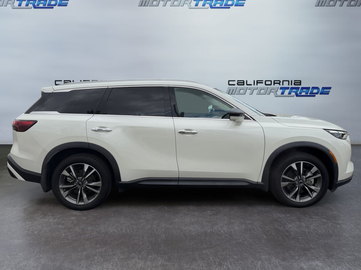 Used 2023 INFINITI QX60 Luxe w/ Cargo Package AWD/4WD image 4