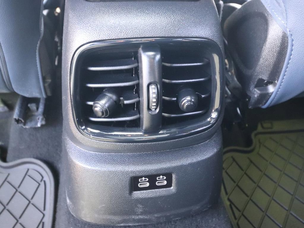 Used 2024 MINI Cooper Countryman S w/ Signature Upholstery Package image 14