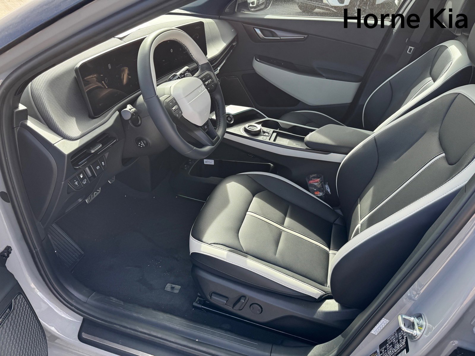 New 2025 Kia EV6 GT-Line image 8