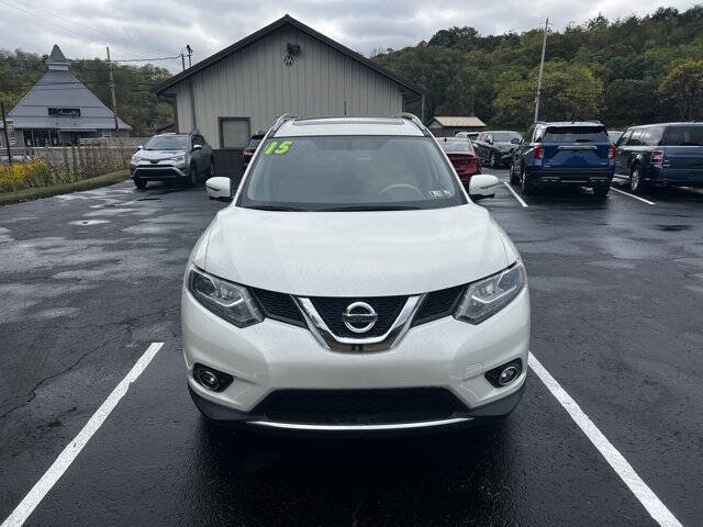 Used 2015 Nissan Rogue SL w/ SL Premium Package image 2