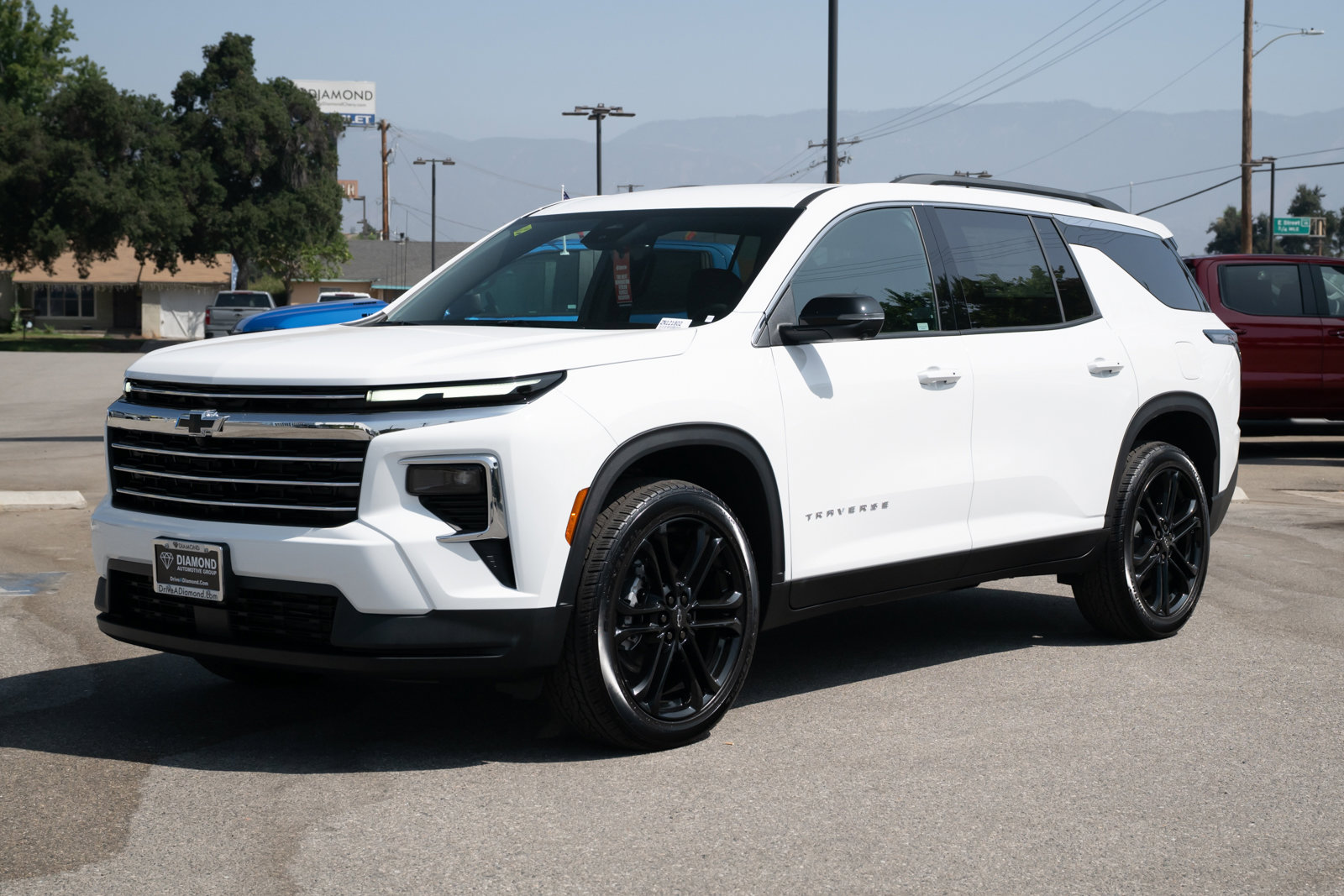 New 2026 Chevrolet Traverse LT w/ Driver Confidence Package image 8