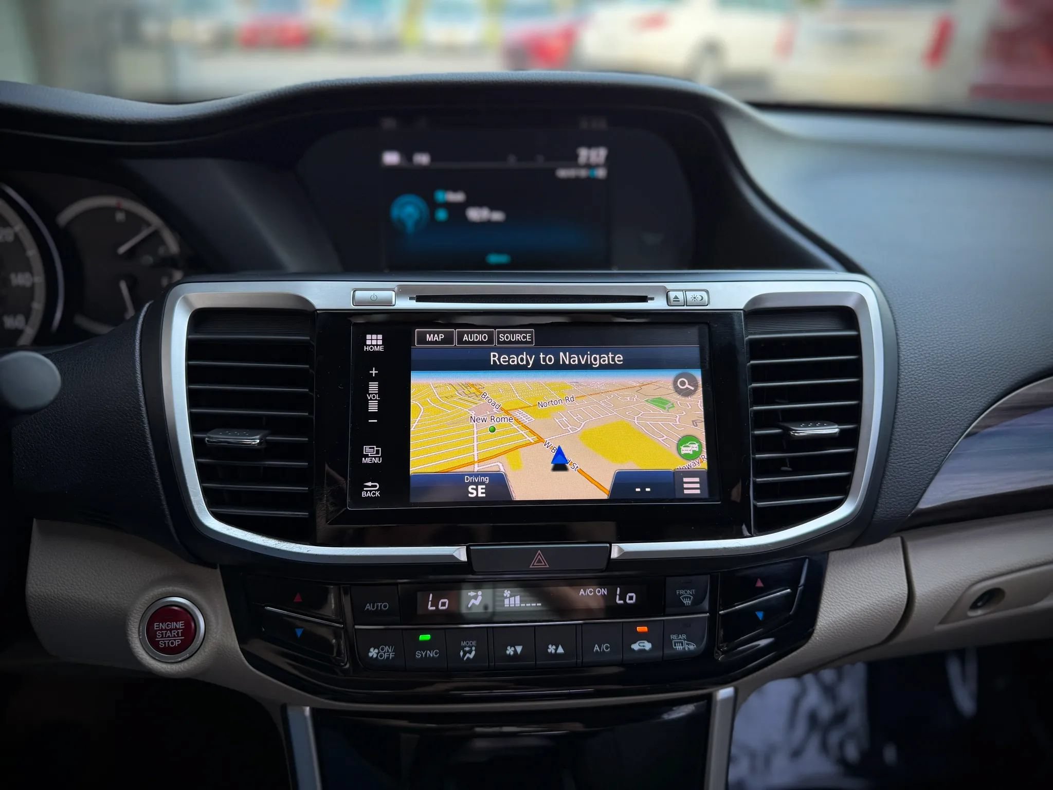 Used 2016 Honda Accord Touring image 17