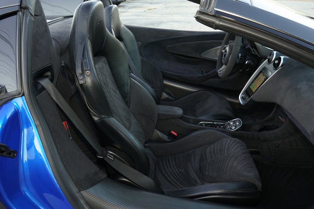 Used 2020 McLaren 600LT Spider image 14