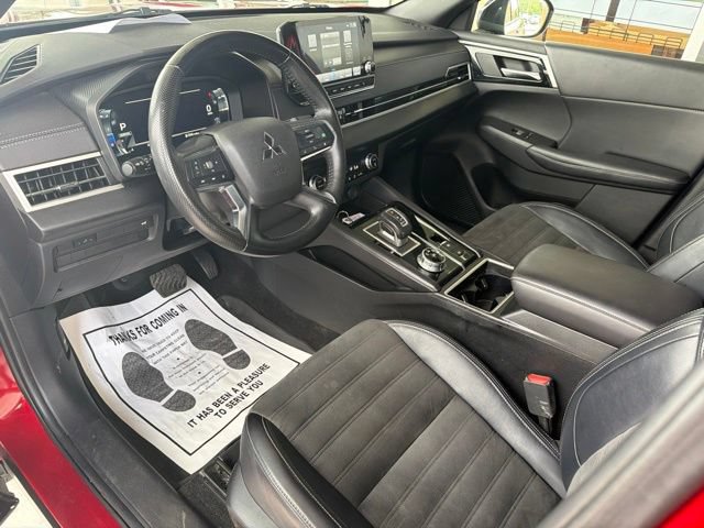 Used 2023 Mitsubishi Outlander SE Black Edition FWD image 19