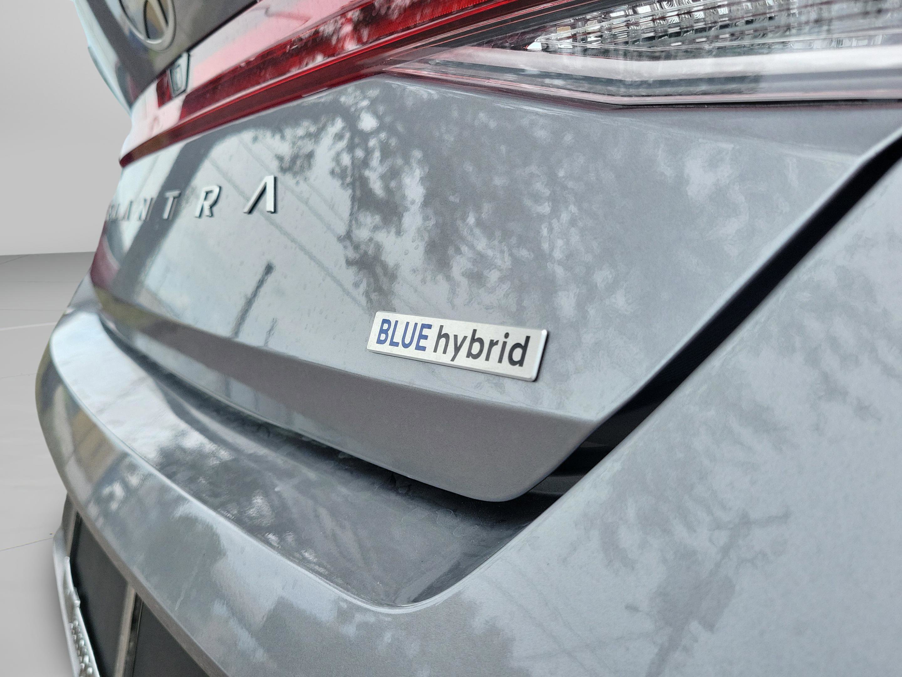 New 2025 Hyundai Elantra Blue image 31