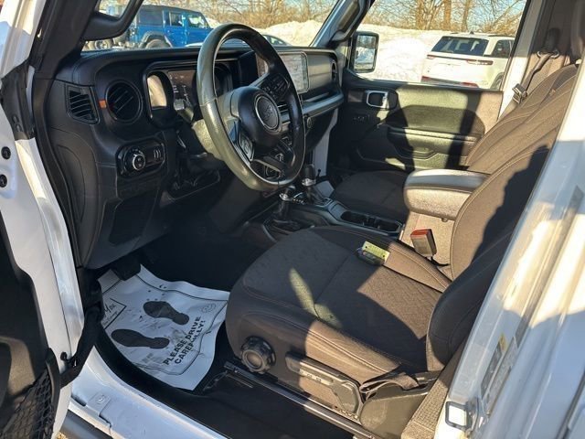 Used 2024 Jeep Gladiator Mojave AWD/4WD image 77