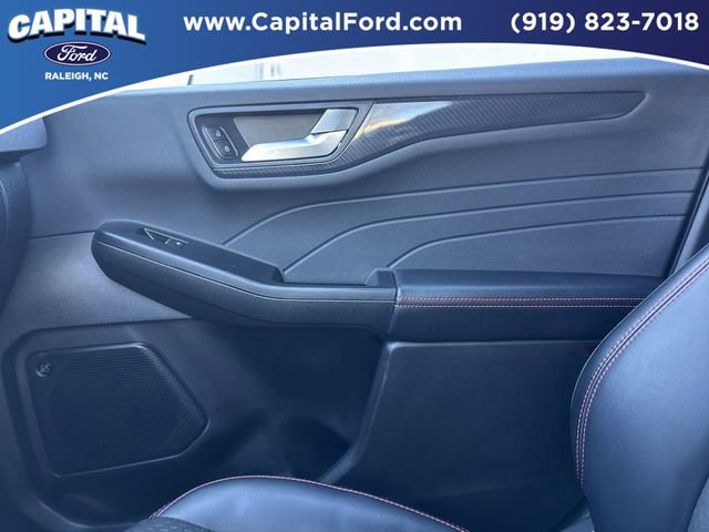 Used 2024 Ford Escape ST-Line Select w/ Tech Pack #2 image 27