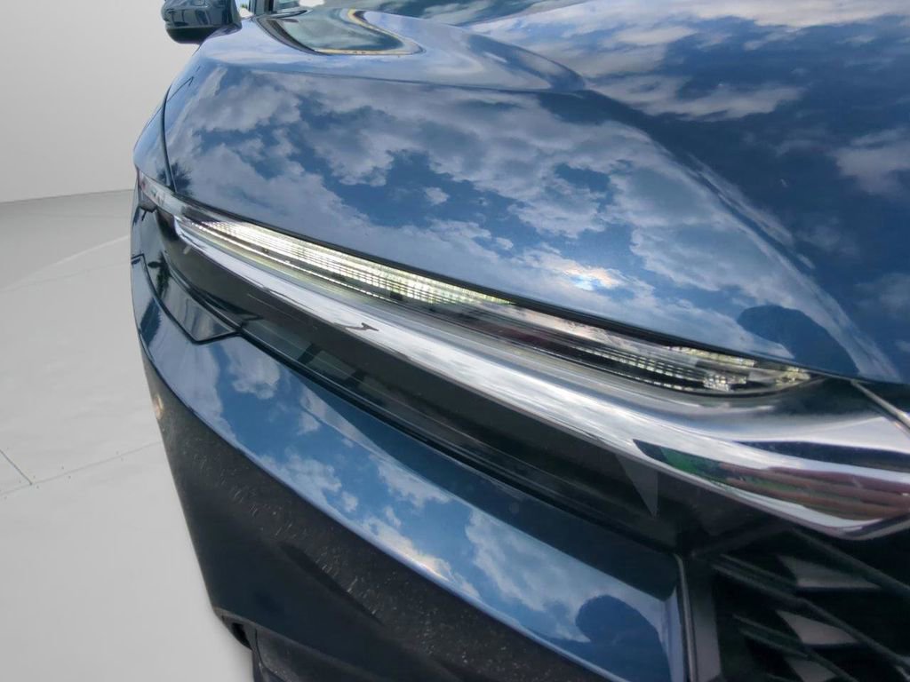 Used 2025 Honda CR-V LX image 24