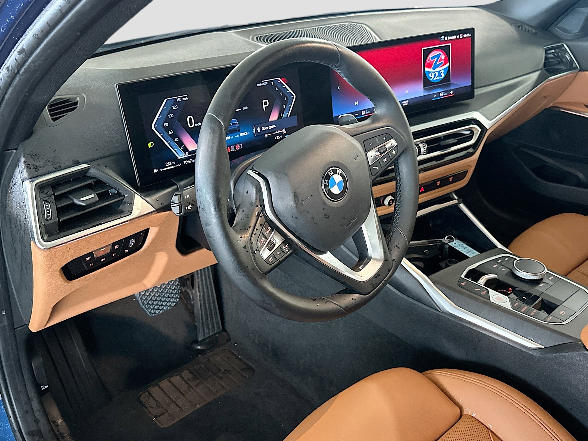 Certified 2023 BMW 330i Sedan w/ Convenience Package RWD image 9