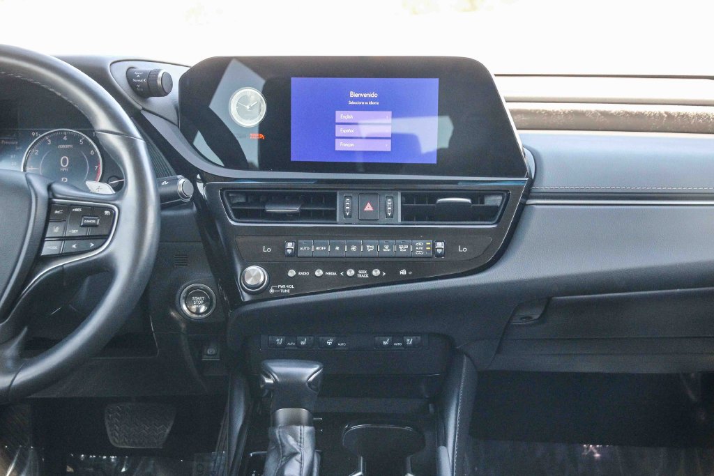 Certified 2024 Lexus ES 350 w/ Premium Package FWD image 14