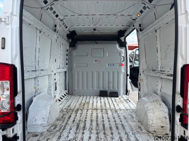 Used 2020 RAM ProMaster 2500 w/ Premium Appearance Group image 23