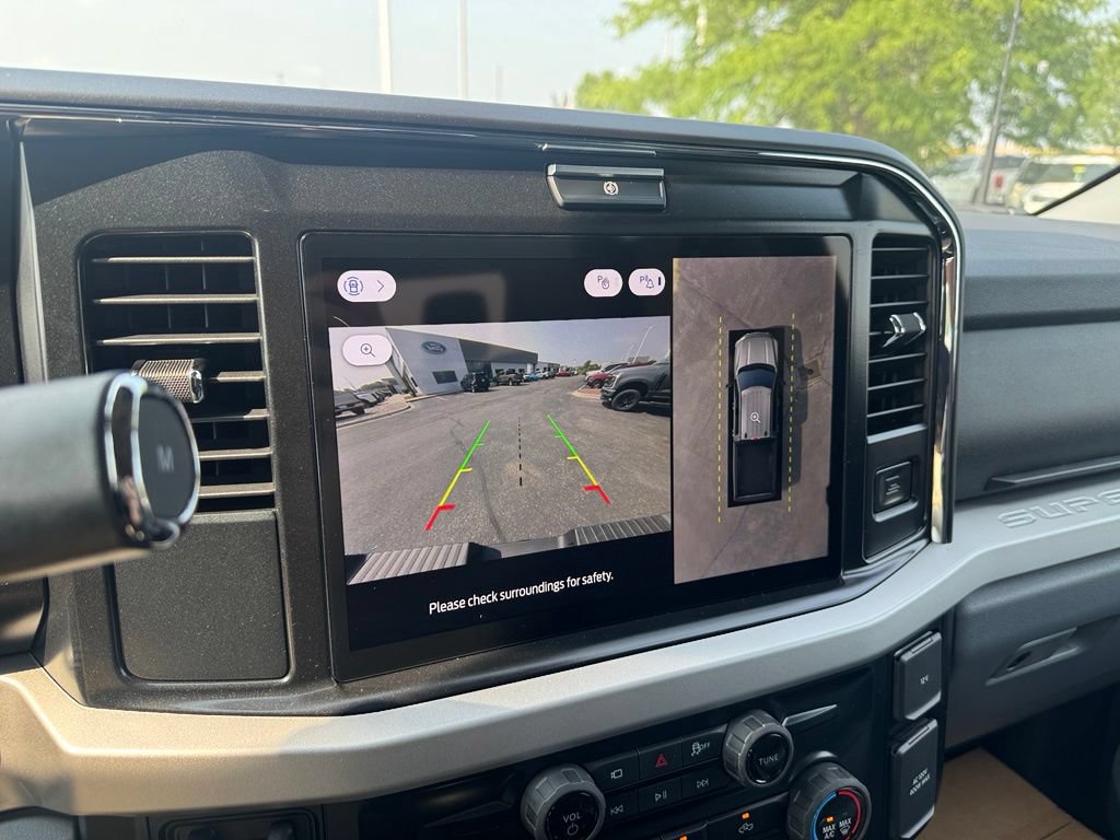 New 2026 Ford F350 XLT w/ XLT Premium Package AWD/4WD image 29