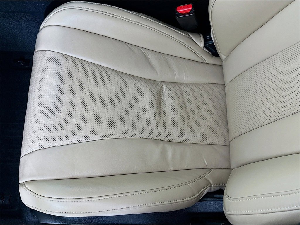 Used 2024 Acura MDX SH-AWD w/ Technology Package image 29