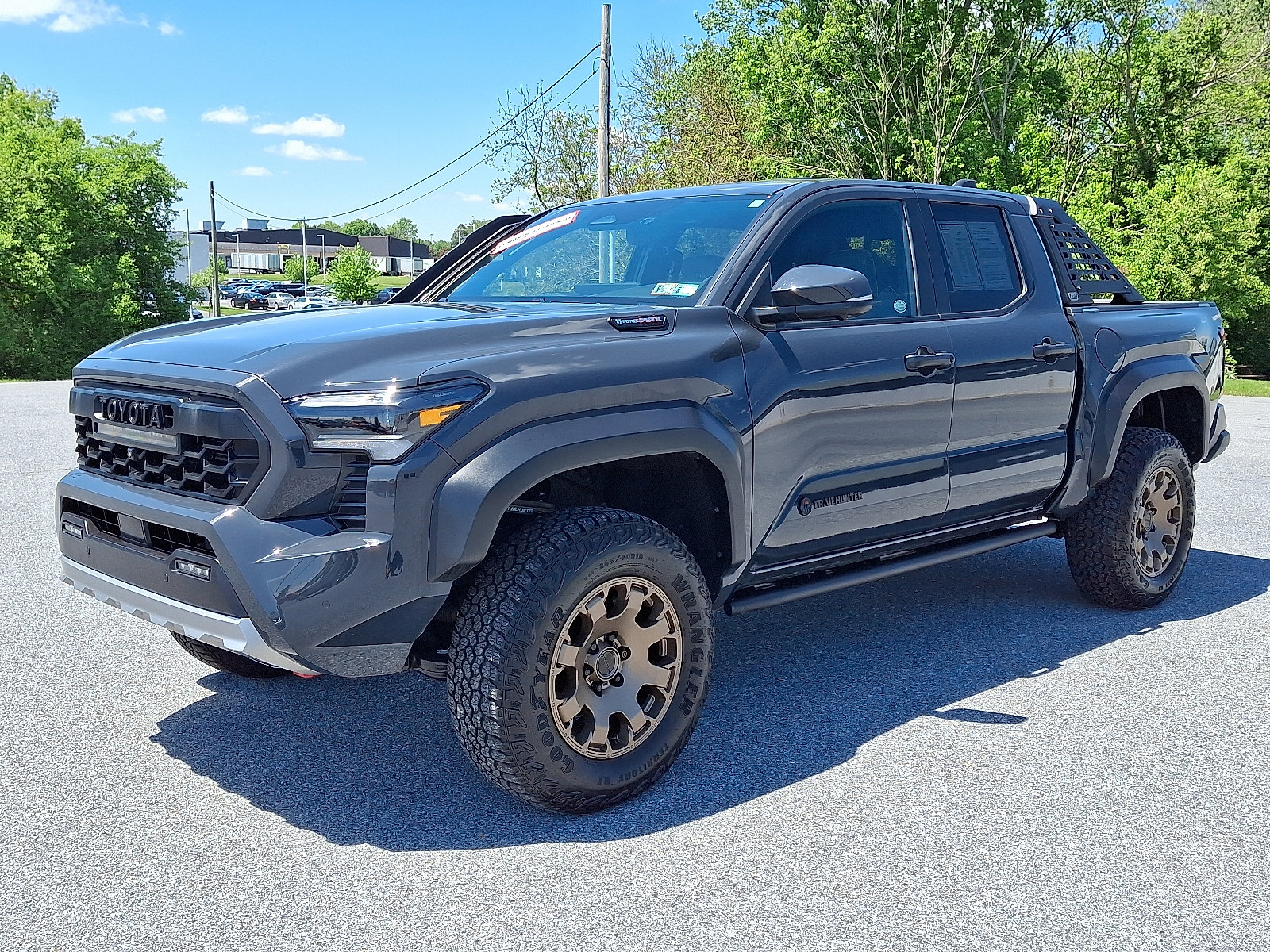 Used 2025 Toyota Tacoma 4x4 Double Cab Hybrid w/ Tow Tech Package image 3