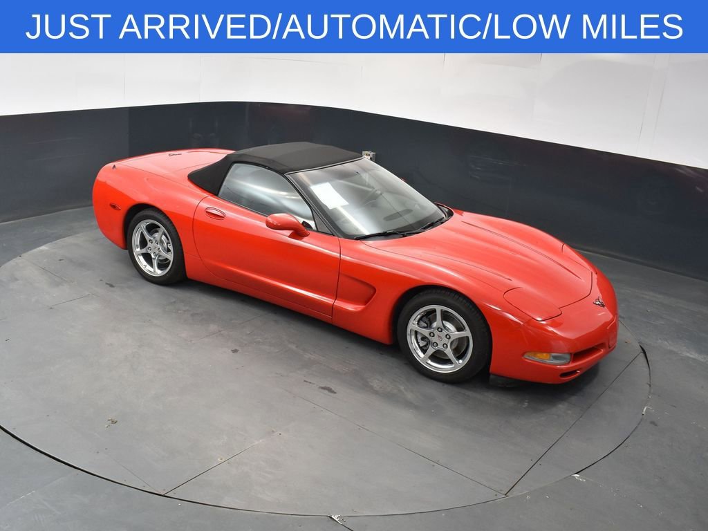 Used 2004 Chevrolet Corvette Convertible w/ Preferred Equipment Group RWD image 24