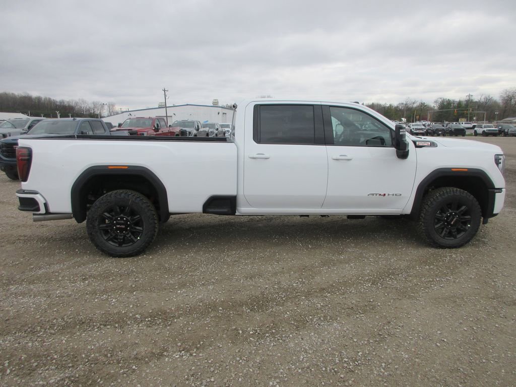 New 2026 GMC Sierra 3500 AT4 AWD/4WD image 3