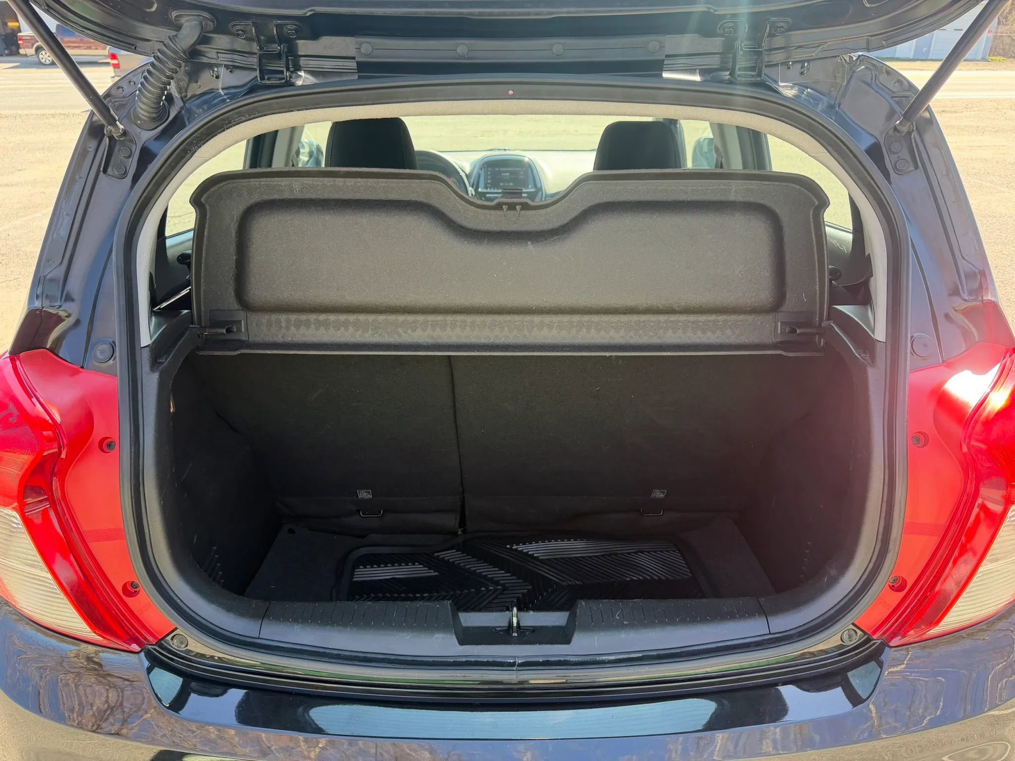 Used 2021 Chevrolet Spark LT image 15