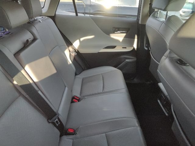 Used 2021 Toyota Venza XLE w/ Softex Package AWD/4WD image 19
