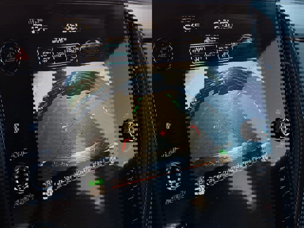 Used 2025 Subaru Crosstrek 2.5i Limited w/ Popular Package #3A image 34