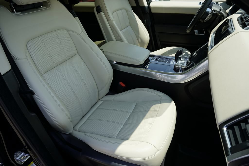 Used 2019 Land Rover Range Rover Sport Supercharged AWD/4WD image 24