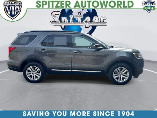 Used 2018 Ford Explorer XLT w/ Equipment Group 202A image 10