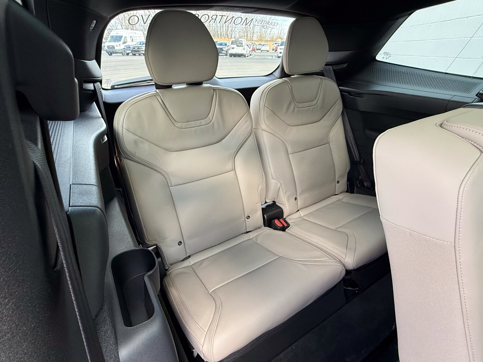New 2026 Volvo EX90 Ultra AWD/4WD image 16