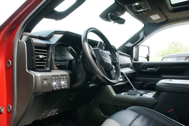 Used 2024 GMC Sierra 2500 AT4X AWD/4WD image 19