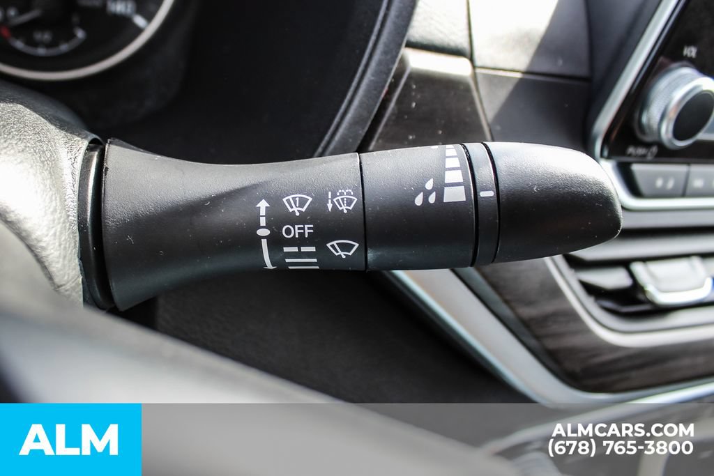 Used 2025 Nissan Altima 2.5 SV FWD image 29