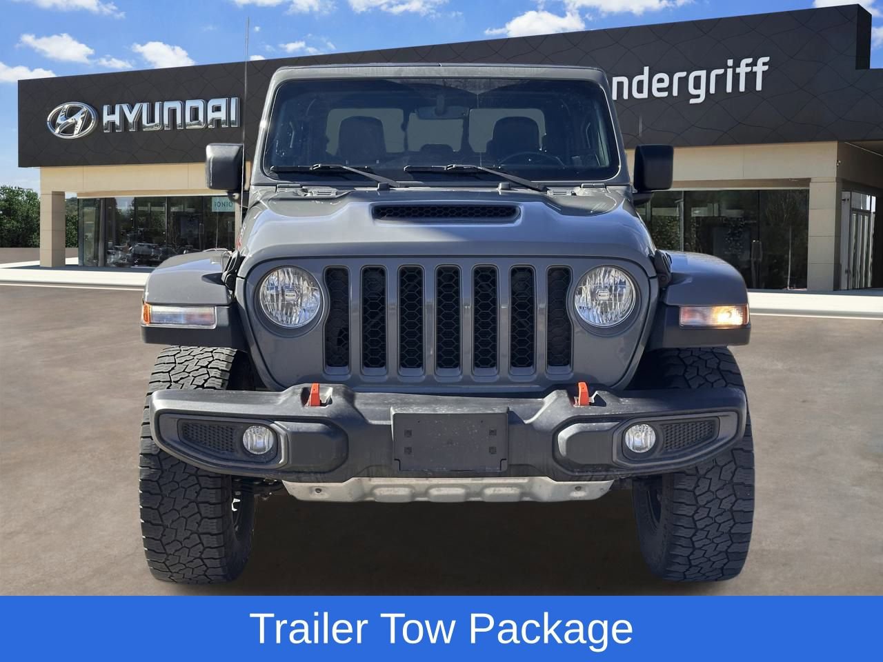 Used 2022 Jeep Gladiator Mojave w/ Cold Weather Group image 5